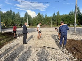 В Новочебоксарске строят современную многофункциональную спортивную площадку